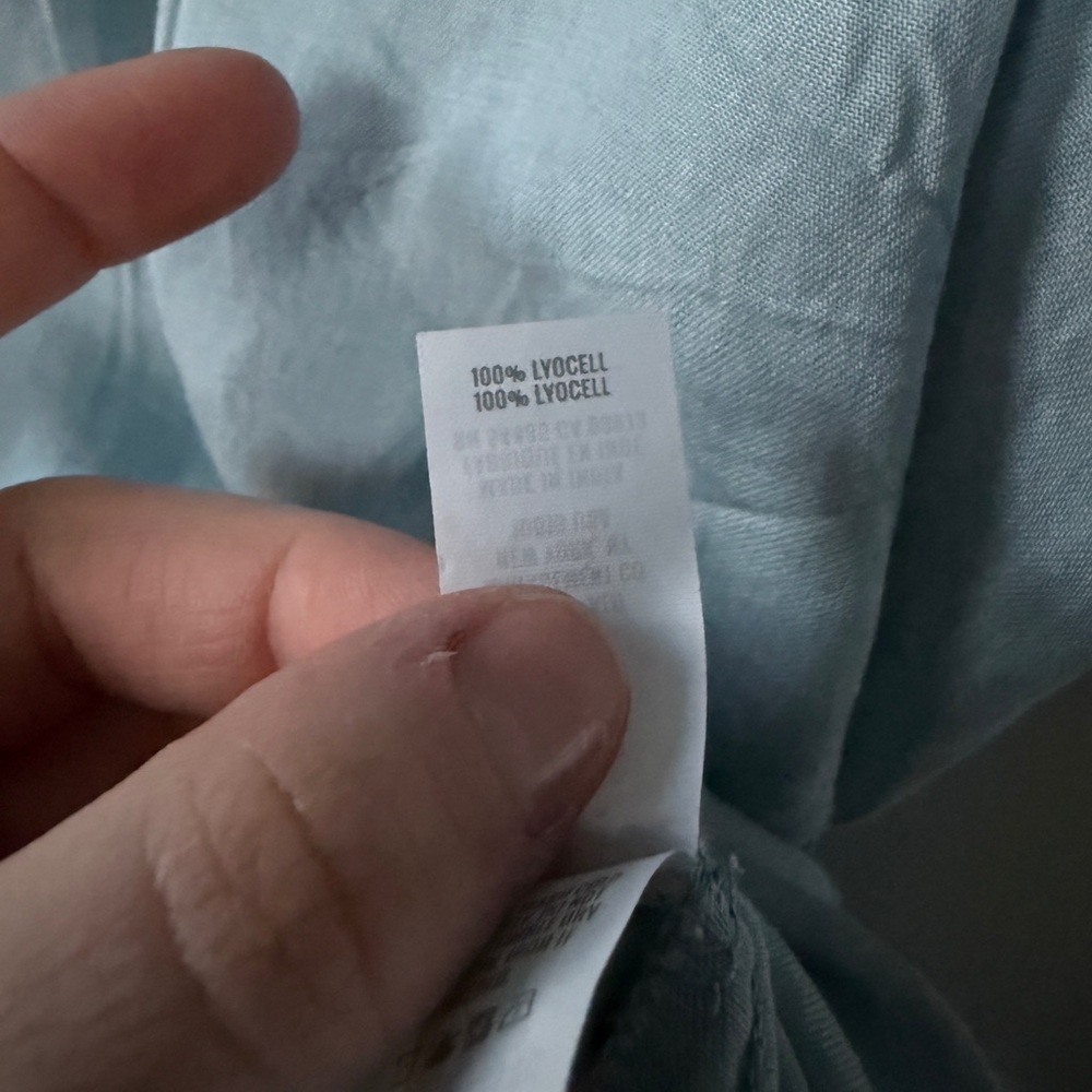 aerie Soft Light Blue Button-Down Shirt - Picture 4 of 5